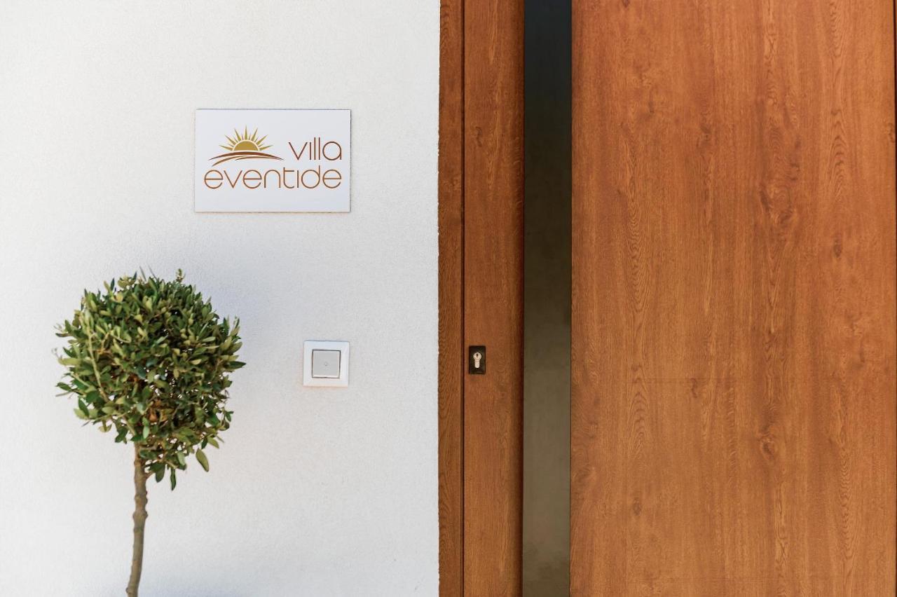 Villa Eventide *