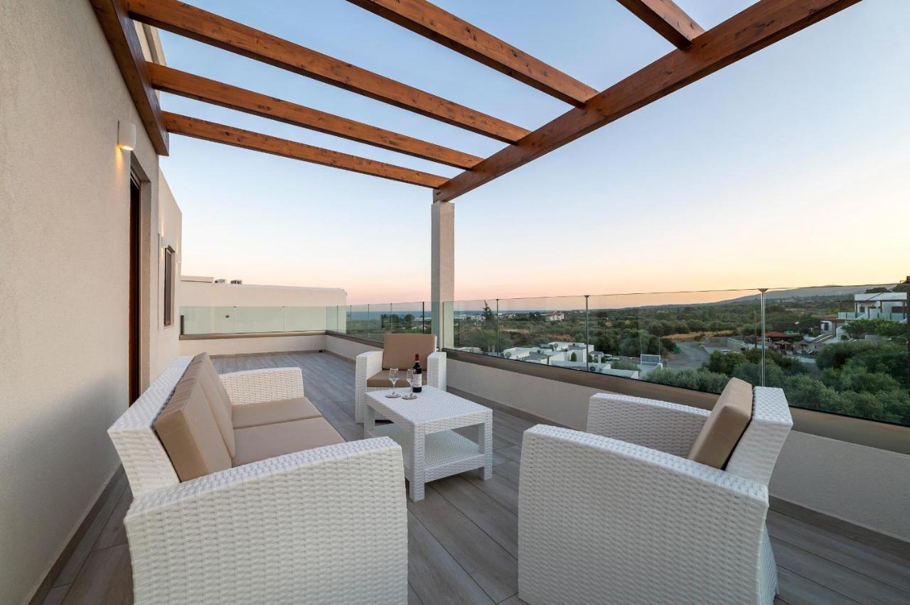 Eventide Villa *